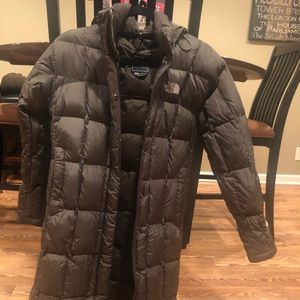Long olive green size small north face coat